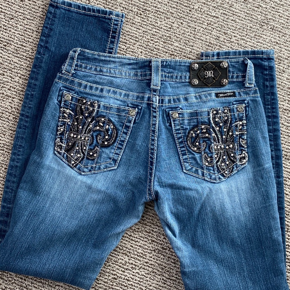 Miss Me Women's Skinny Jeans | pocket detail